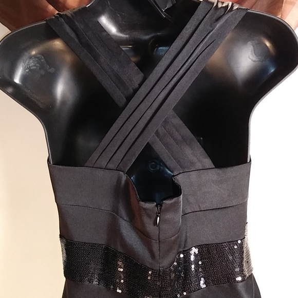 Calvin Klein - Picture 5 of 7